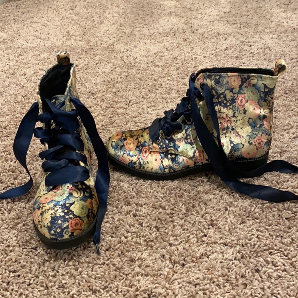 Dirty Laundry Velvet Floral Lace Up Boots